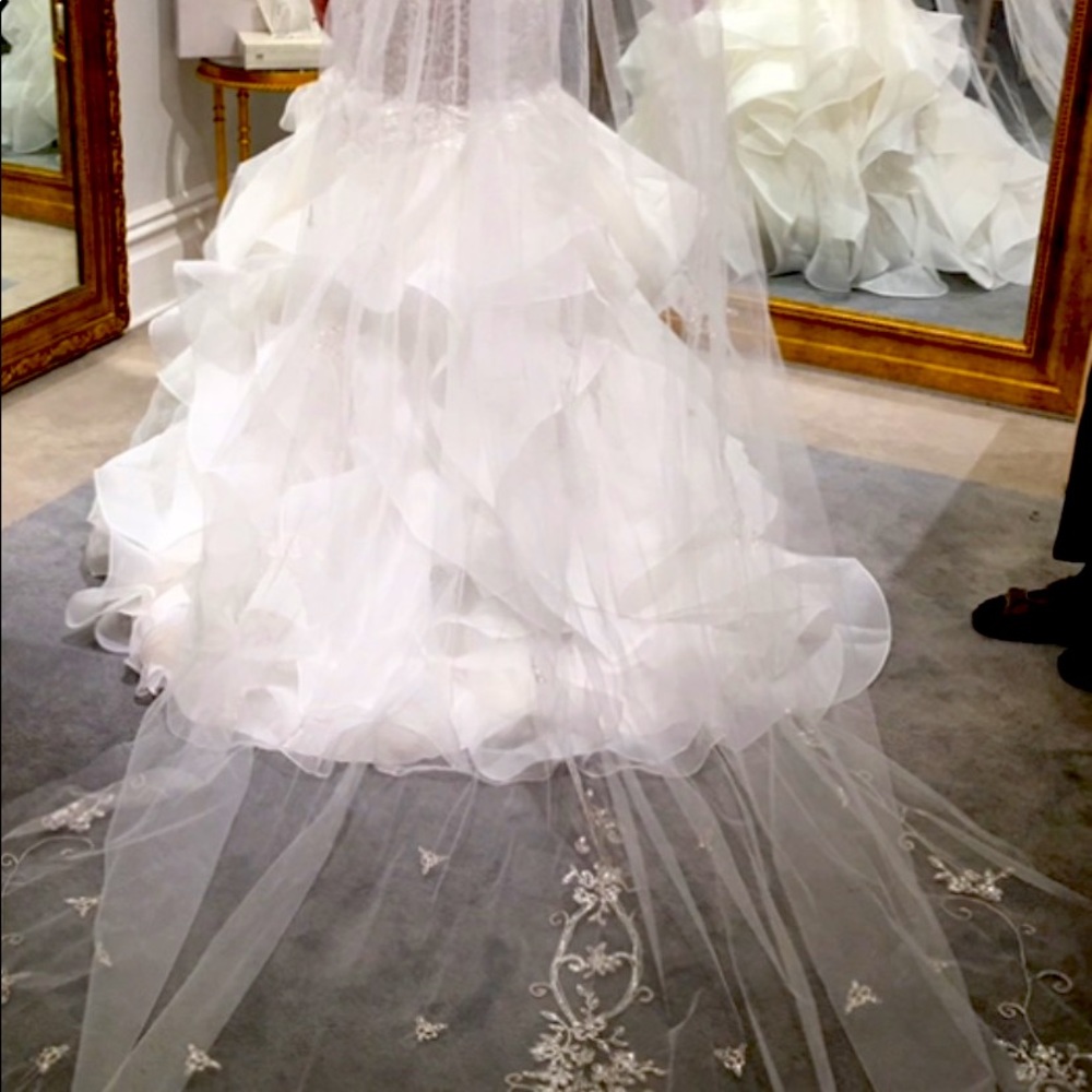 New never worn! Designer Oleg Cassini! Color: Candle light